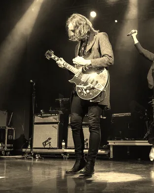Cage The Elephant Fort Worth