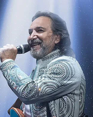 Marco Antonio Solis Fort Worth